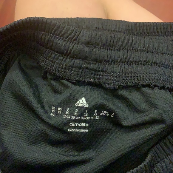 Adidas workout shorts - Picture 4 of 5